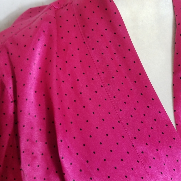 Morgan taylor Intimates pink polka dot Satin robe - Picture 5 of 8